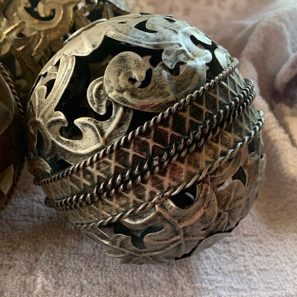Decorative Metal Spheres Set - Picture 3 of 5